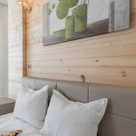 Unique Apartment Διαμέρισμα *