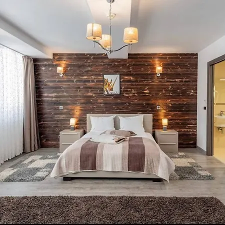 Unique Apartment *